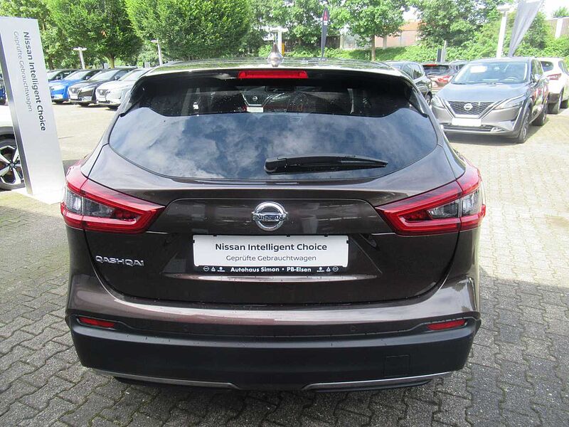 Nissan Qashqai 1.2 DIG-T N-Connecta*NAVIGATION*4 x KAMERA*SHZ*