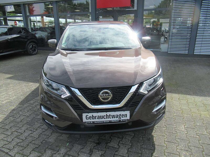 Nissan Qashqai 1.2 DIG-T N-Connecta*NAVIGATION*4 x KAMERA*SHZ*