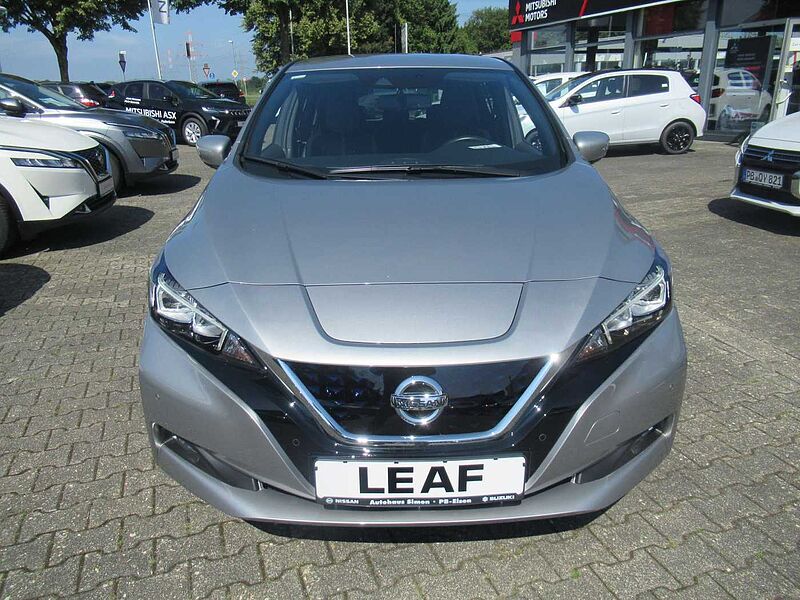 Nissan Leaf 40 kWh Tekna*SHZ*NAVI*LHZ*LEDER*BOSE*KEYLESS ENTRY