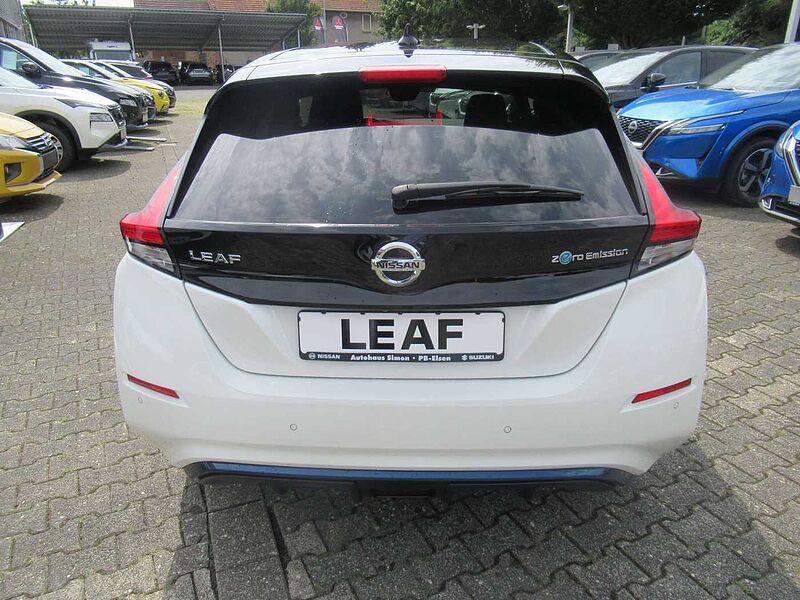 Nissan Leaf 40 kWh Tekna*LEDER*NAVI*SHZ*LED*KEYLESS ENTRY*