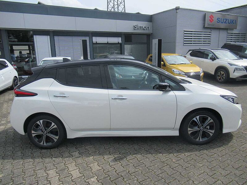 Nissan Leaf 40 kWh Tekna*LEDER*NAVI*SHZ*LED*KEYLESS ENTRY*