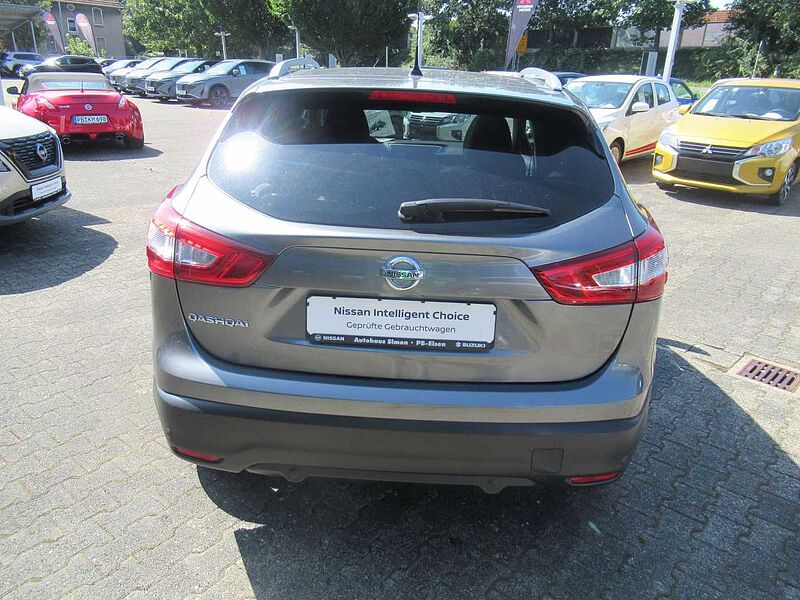 Nissan Qashqai 1.2 DIG-T Xtronic N-Connecta Pano SHZ