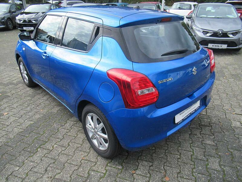 Suzuki Swift 1.2 Dualjet Hybrid Club*7.066 KM*KLIMA*ALU*DAB*