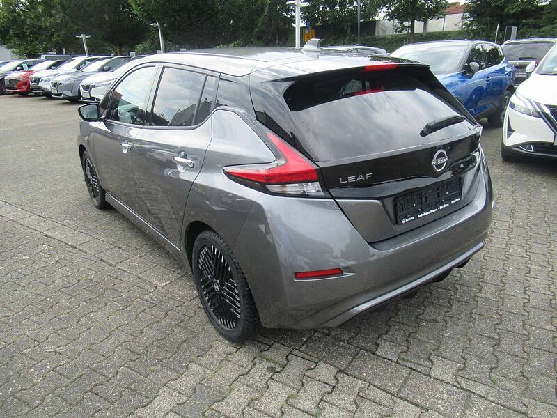 Nissan Leaf 40 kWh Tekna*LEDER*BOSE*LED*NAVI*SHZ*KEYLESS*