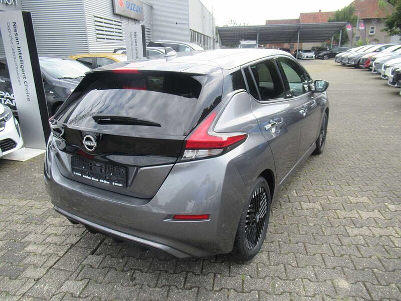 Nissan Leaf 40 kWh Tekna*LEDER*BOSE*LED*NAVI*SHZ*KEYLESS*